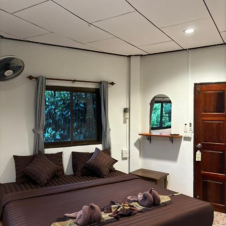 考索丛林小屋度假村 Khao Sok National Park 外观 照片
