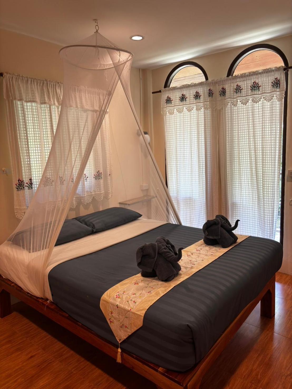 考索丛林小屋度假村 Khao Sok National Park 外观 照片