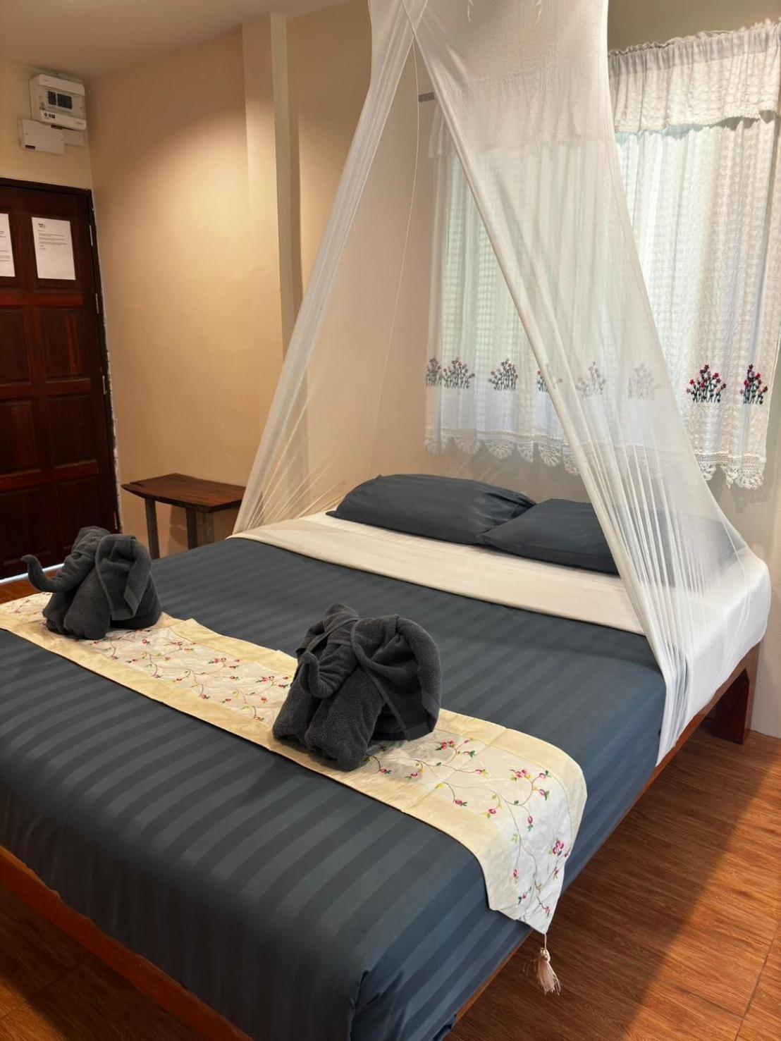 考索丛林小屋度假村 Khao Sok National Park 外观 照片